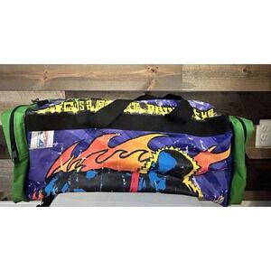 Vintage Official NBA 1996‎ Frank Kozik Promo Duffel Bag Gatorade Bulls vs Sonics
